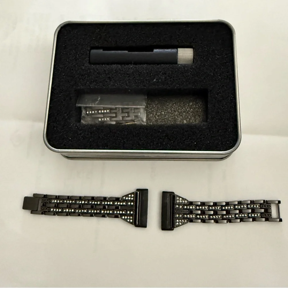 Versa 4 bands for women’s